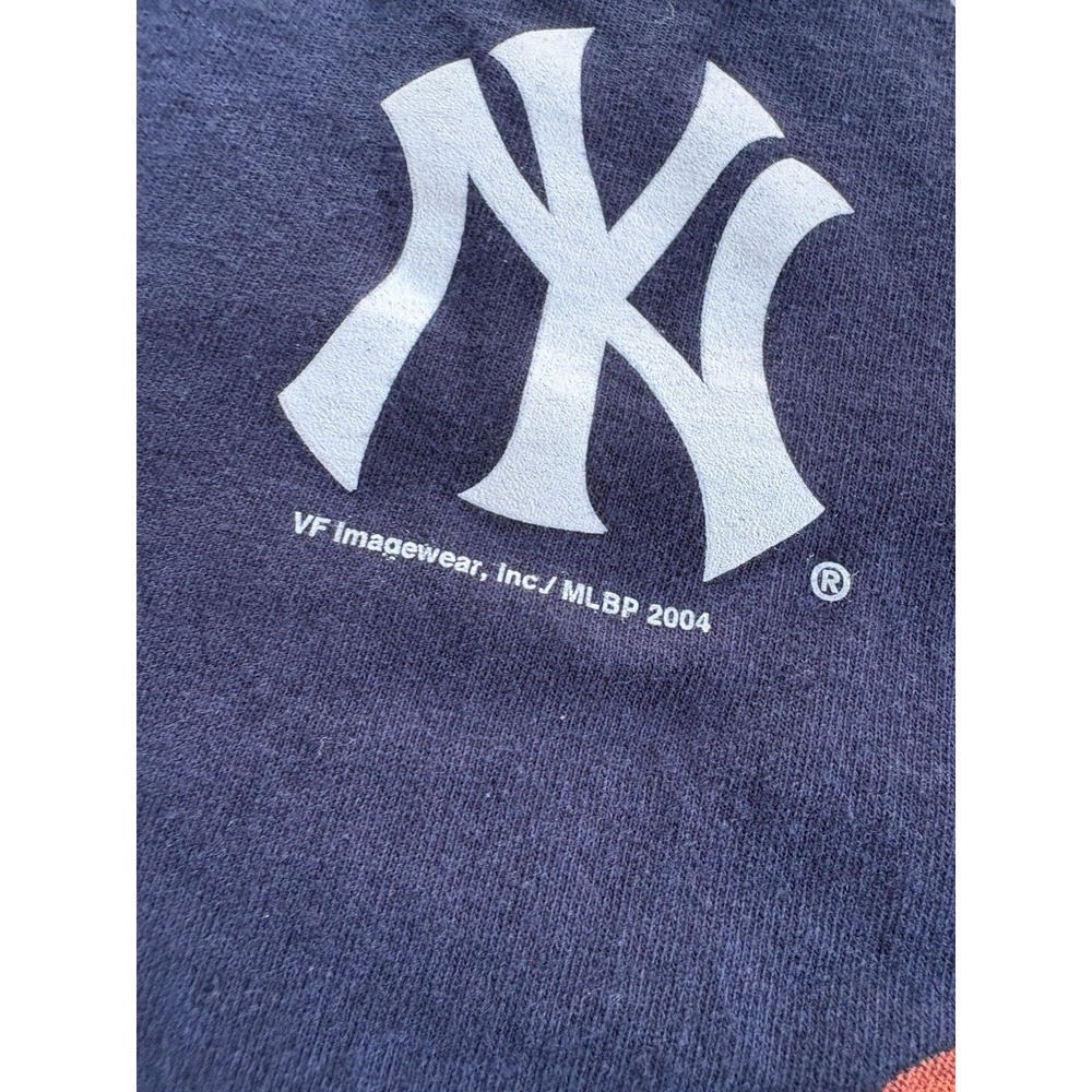 Hey Red Sox Who's Your Daddy NY Yankees T-Shirt Sz L Navy 2004 MLB - Picture 3 of 6